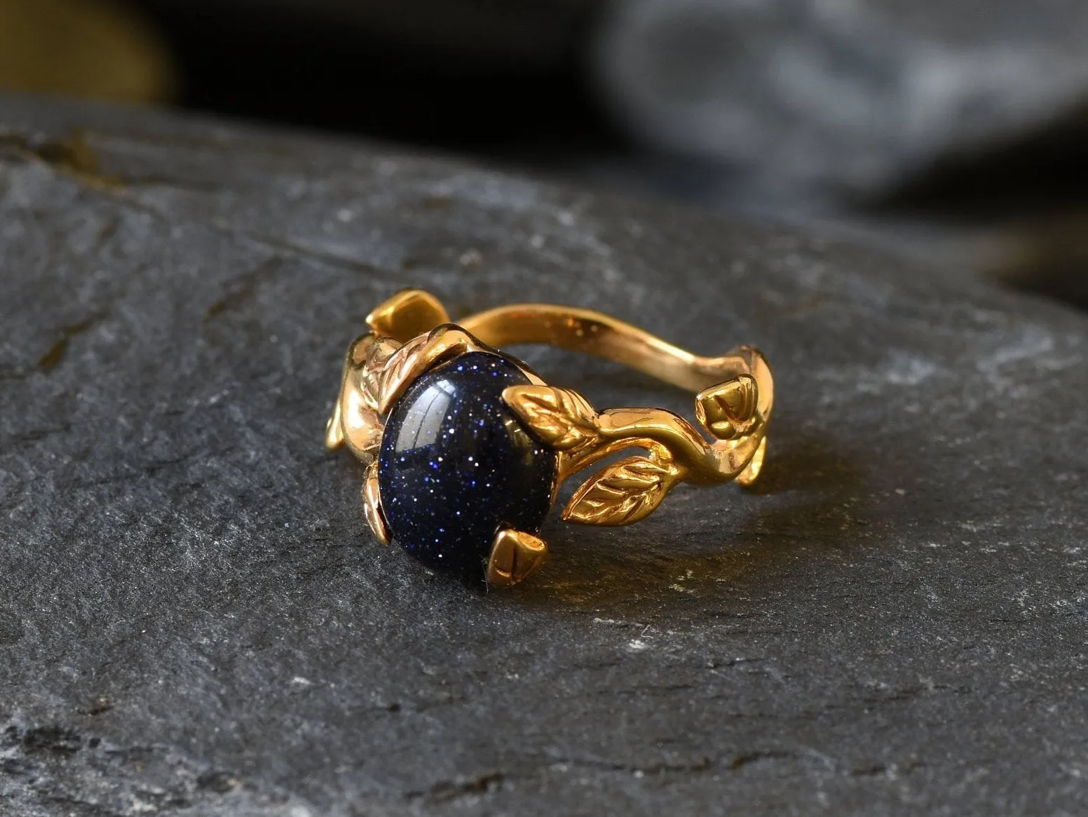 Gold Sandstone Leaf Ring - Vines Ring, Natural Sandstone Ring, Vintage Sandstone Ring