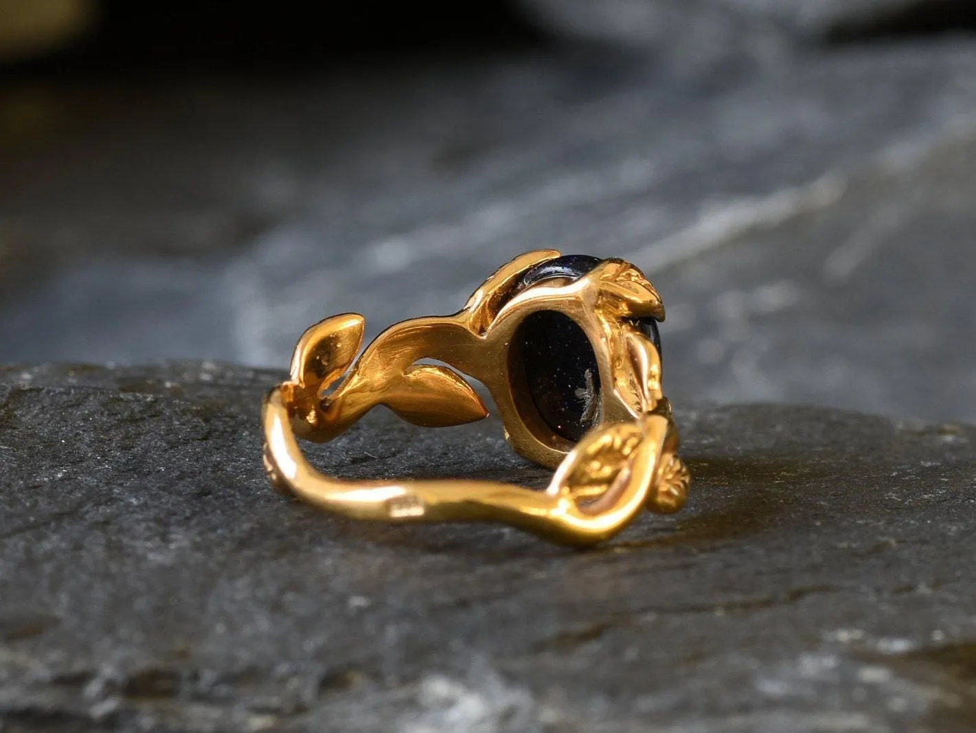 Gold Sandstone Leaf Ring - Vines Ring, Natural Sandstone Ring, Vintage Sandstone Ring