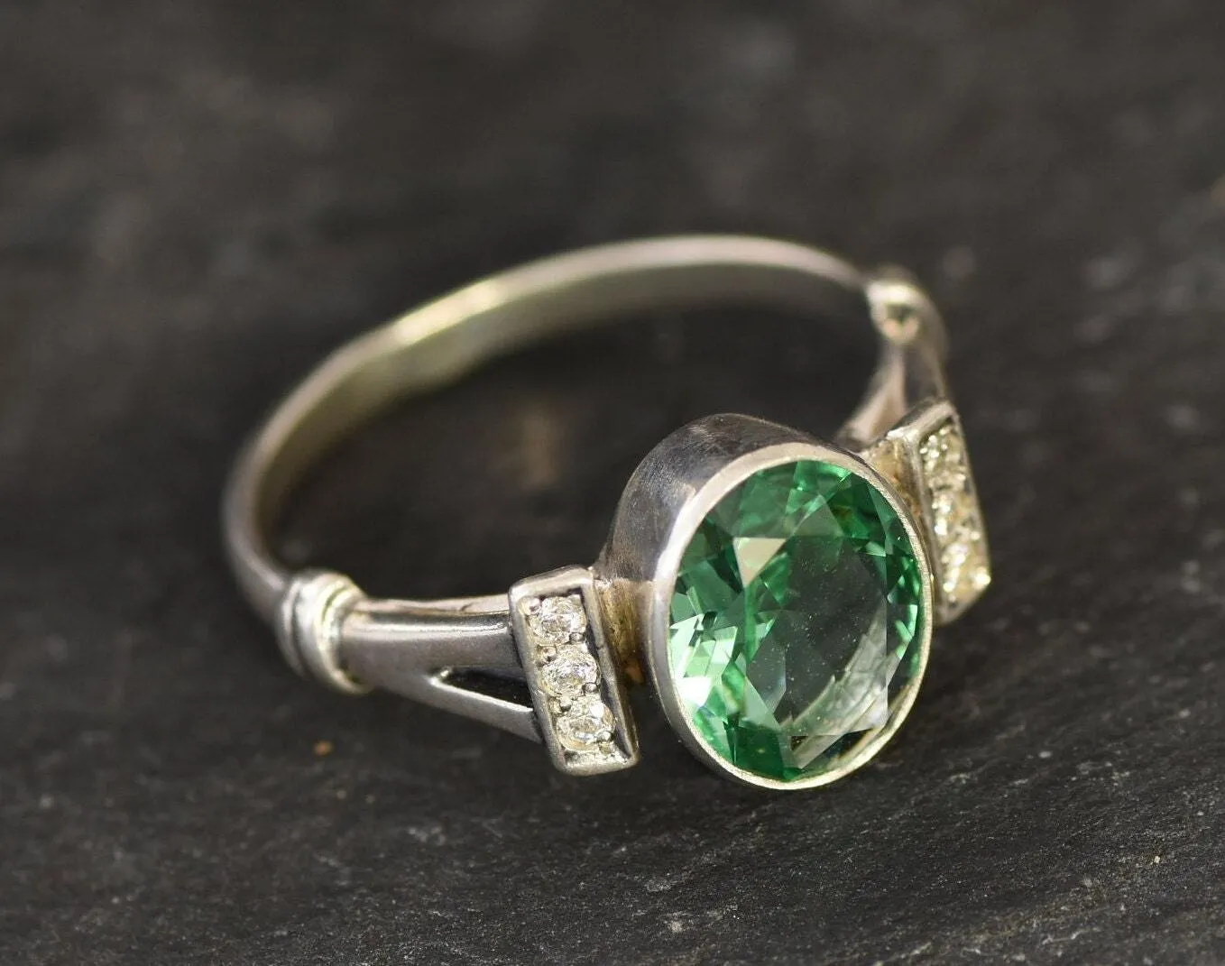 Mint Emerald Ring - Mint Green Promise Ring - Vintage Oval Ring