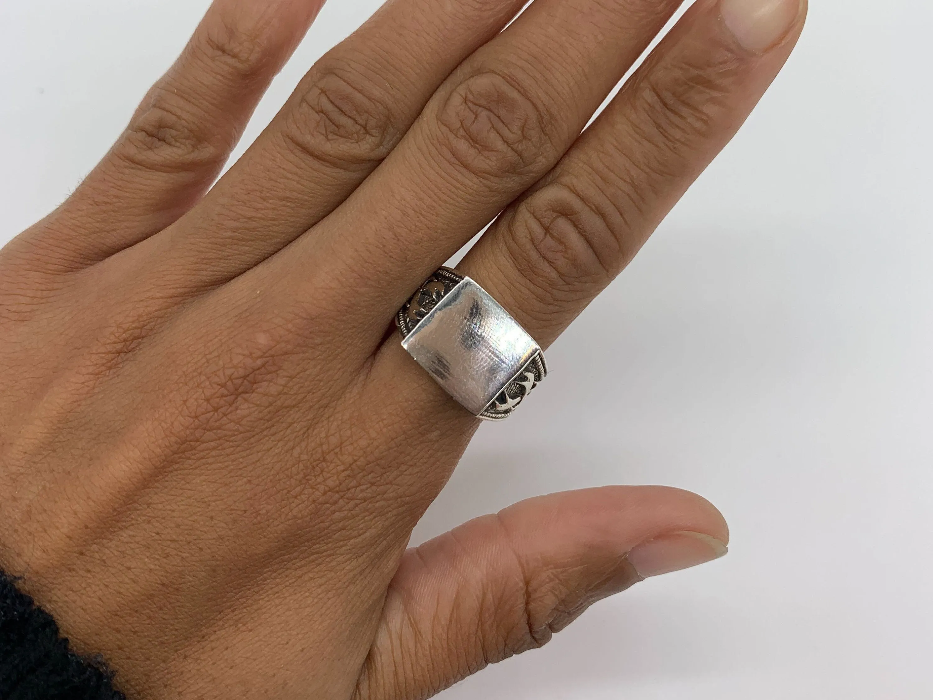 Plain Signet Ring - Cross Swords Ring -  Silver Signet Ring