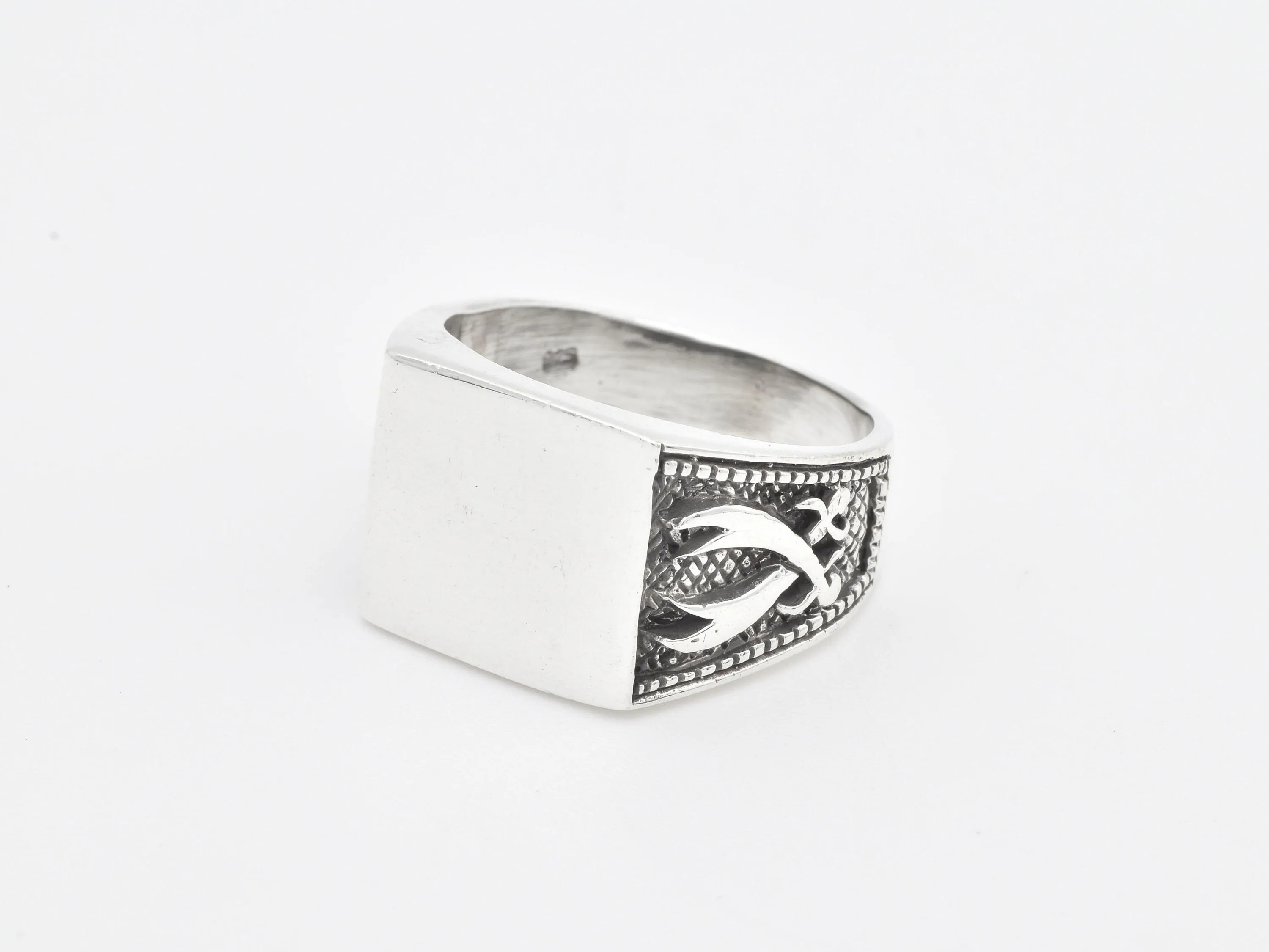 Plain Signet Ring - Cross Swords Ring -  Silver Signet Ring