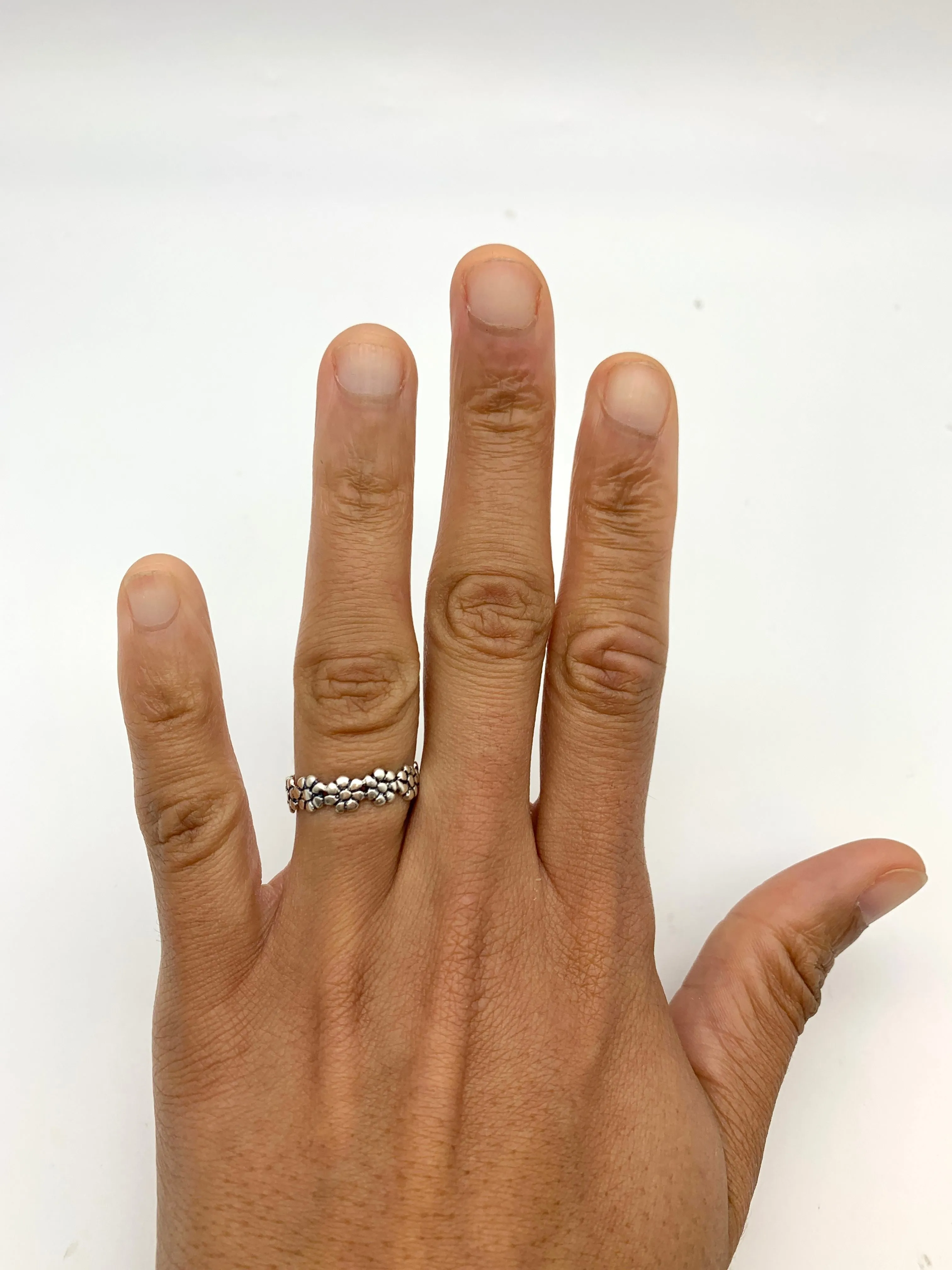 Silver Flower Band - Infinity Flower Ring - Silver Daisy Ring